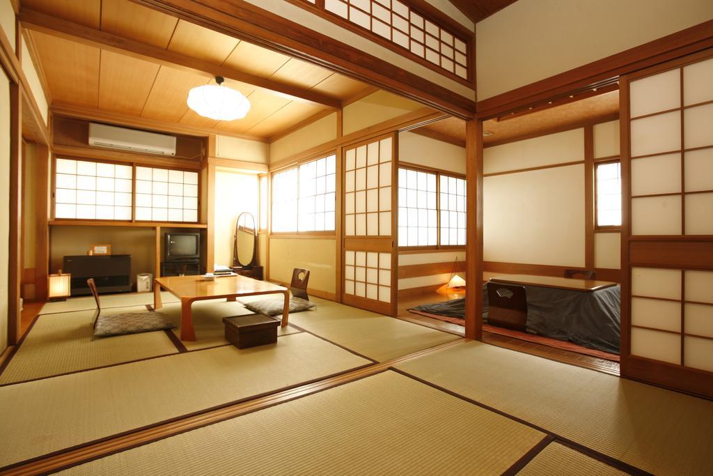 Shimizu Ryokan Yufuin Luaran gambar